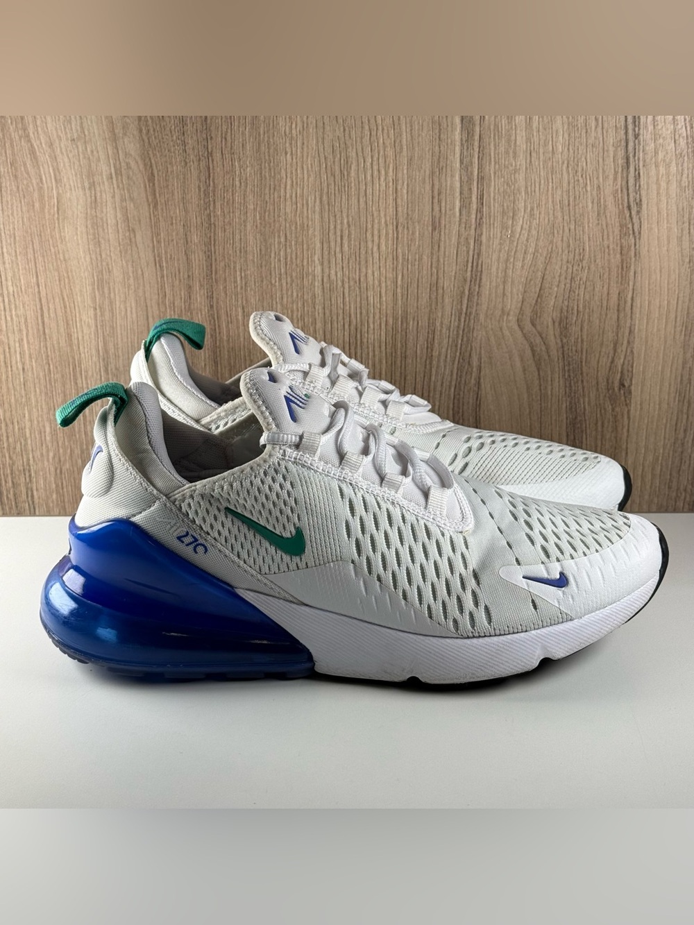 Nike Air Max 270 White Court White/Purple Sneakers AH6789-109 Women’s Size 9